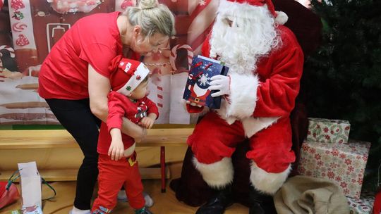 Święty Mikołaj w Przedszkolu nr 15 w Chełmie