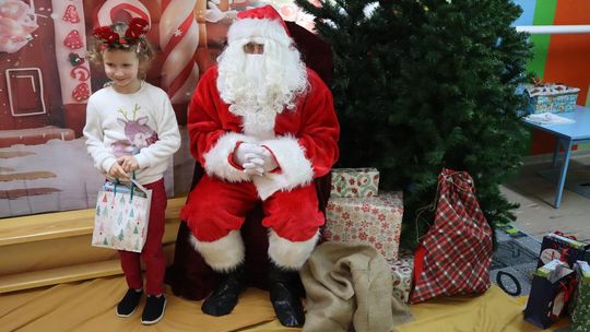 Święty Mikołaj w Przedszkolu nr 15 w Chełmie