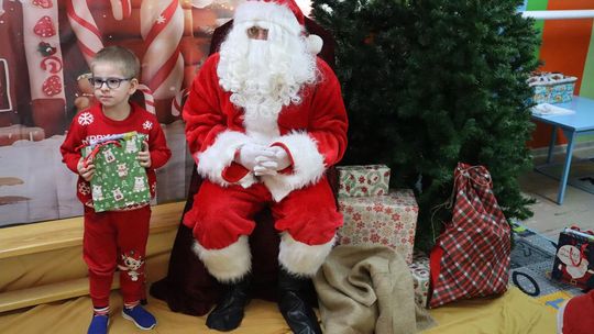 Święty Mikołaj w Przedszkolu nr 15 w Chełmie