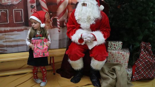 Święty Mikołaj w Przedszkolu nr 15 w Chełmie