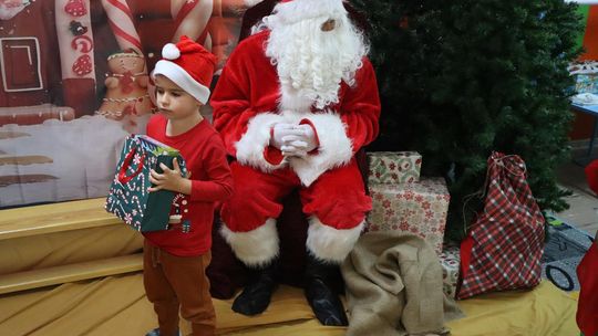 Święty Mikołaj w Przedszkolu nr 15 w Chełmie