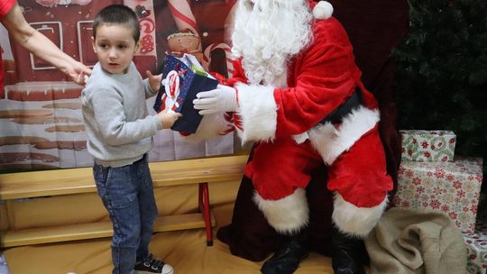 Święty Mikołaj w Przedszkolu nr 15 w Chełmie