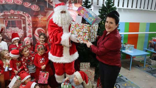 Święty Mikołaj w Przedszkolu nr 15 w Chełmie