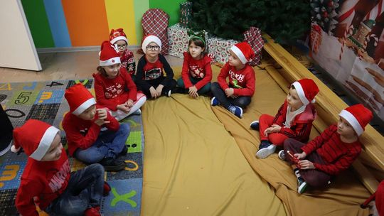 Święty Mikołaj w Przedszkolu nr 15 w Chełmie