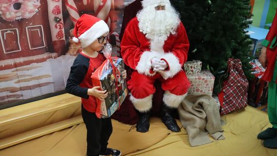 Święty Mikołaj w Przedszkolu nr 15 w Chełmie