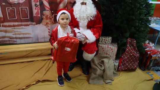 Święty Mikołaj w Przedszkolu nr 15 w Chełmie