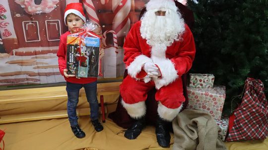 Święty Mikołaj w Przedszkolu nr 15 w Chełmie