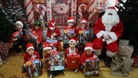 Święty Mikołaj w Przedszkolu nr 15 w Chełmie