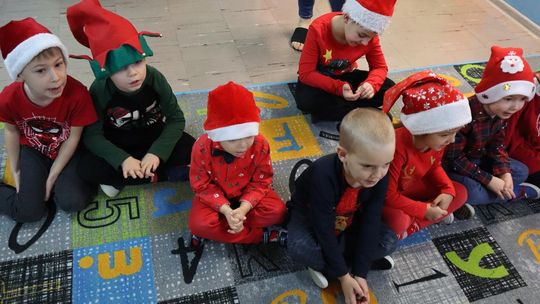 Święty Mikołaj w Przedszkolu nr 15 w Chełmie