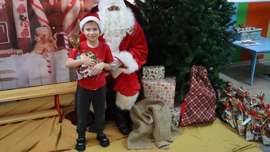Święty Mikołaj w Przedszkolu nr 15 w Chełmie