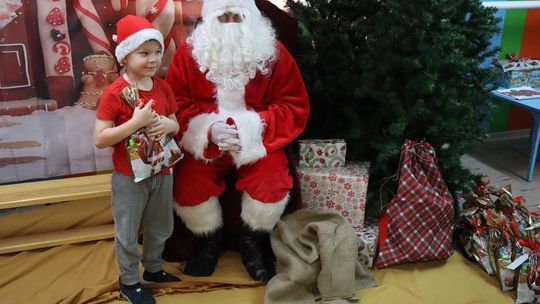 Święty Mikołaj w Przedszkolu nr 15 w Chełmie