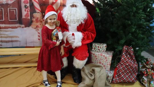 Święty Mikołaj w Przedszkolu nr 15 w Chełmie