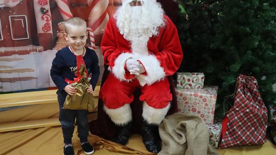 Święty Mikołaj w Przedszkolu nr 15 w Chełmie