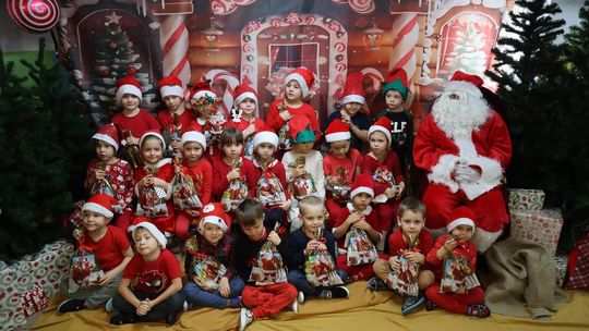 Święty Mikołaj w Przedszkolu nr 15 w Chełmie