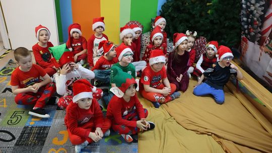 Święty Mikołaj w Przedszkolu nr 15 w Chełmie