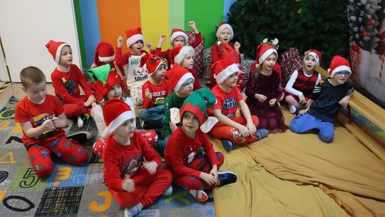 Święty Mikołaj w Przedszkolu nr 15 w Chełmie