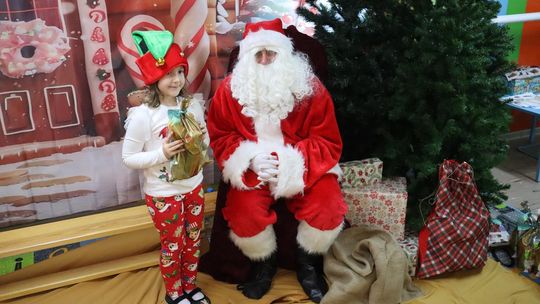 Święty Mikołaj w Przedszkolu nr 15 w Chełmie