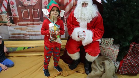 Święty Mikołaj w Przedszkolu nr 15 w Chełmie