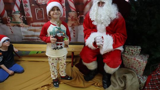 Święty Mikołaj w Przedszkolu nr 15 w Chełmie