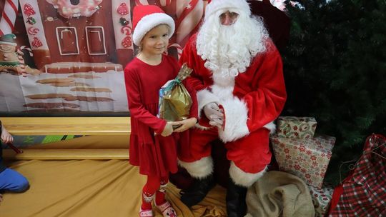 Święty Mikołaj w Przedszkolu nr 15 w Chełmie