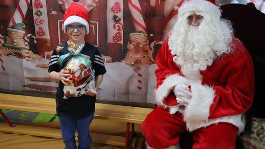 Święty Mikołaj w Przedszkolu nr 15 w Chełmie