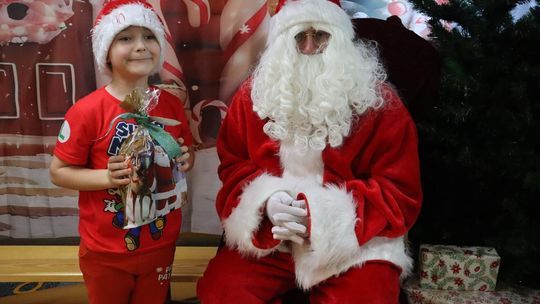 Święty Mikołaj w Przedszkolu nr 15 w Chełmie