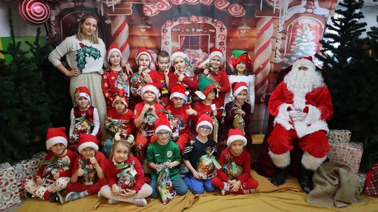 Święty Mikołaj w Przedszkolu nr 15 w Chełmie