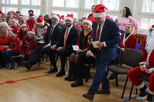 Mikołajki w Zespole Wychowania i Pomocy Psychologiczno-Pedagogicznej nr1 w Chełmie Mikołajki w Zespole Wychowania i Pomocy Psychologiczno-Pedagogicznej nr1 w Chełmie