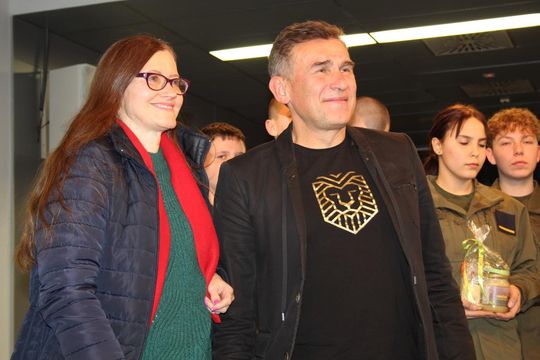 Spotkanie z Robertem Korzeniowskim w chełmskiej bibliotece [GALERIA ZDJĘĆ]