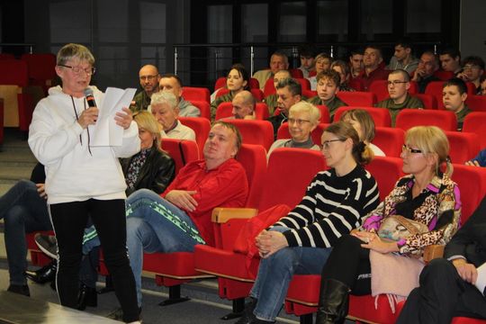 Spotkanie z Robertem Korzeniowskim w chełmskiej bibliotece [GALERIA ZDJĘĆ]