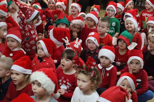 Święty Mikołaj w Przedszkolu nr 15 w Chełmie Święty Mikołaj w Przedszkolu nr 15 w Chełmie