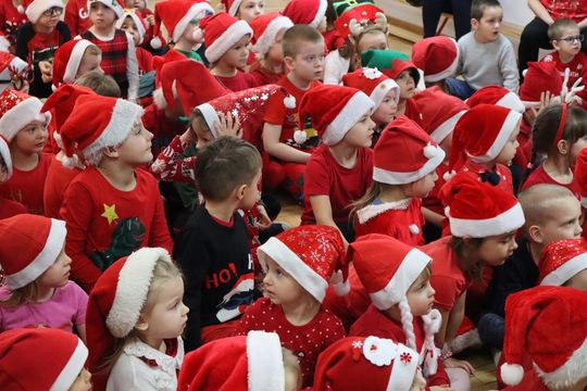 Święty Mikołaj w Przedszkolu nr 15 w Chełmie Święty Mikołaj w Przedszkolu nr 15 w Chełmie