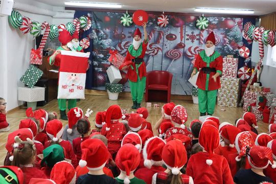 Święty Mikołaj w Przedszkolu nr 15 w Chełmie Święty Mikołaj w Przedszkolu nr 15 w Chełmie