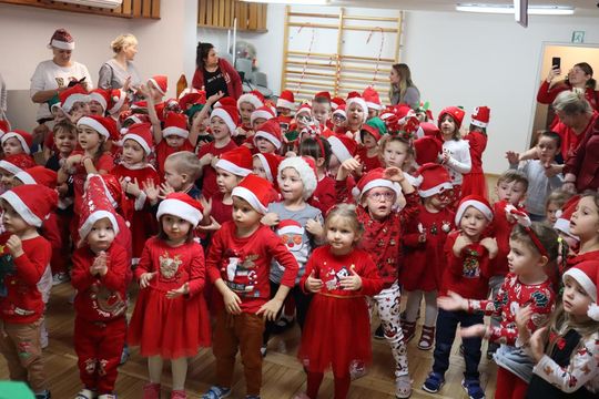 Święty Mikołaj w Przedszkolu nr 15 w Chełmie Święty Mikołaj w Przedszkolu nr 15 w Chełmie