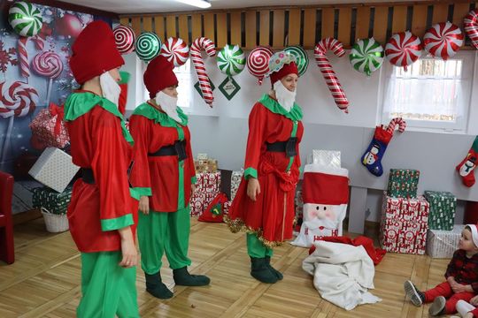 Święty Mikołaj w Przedszkolu nr 15 w Chełmie Święty Mikołaj w Przedszkolu nr 15 w Chełmie
