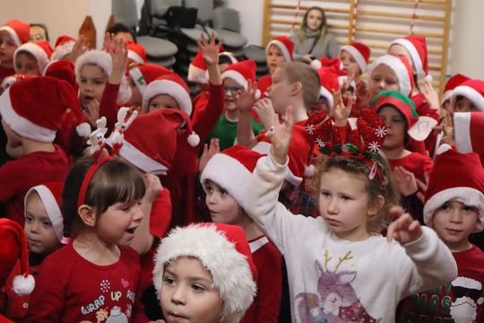 Święty Mikołaj w Przedszkolu nr 15 w Chełmie Święty Mikołaj w Przedszkolu nr 15 w Chełmie