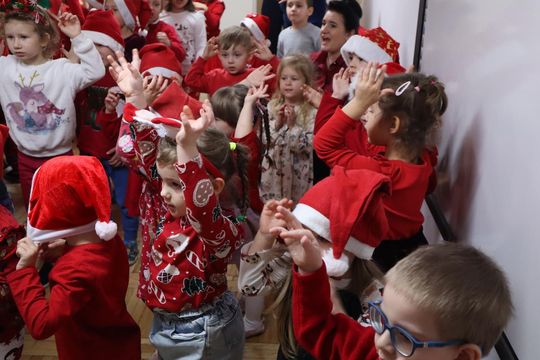 Święty Mikołaj w Przedszkolu nr 15 w Chełmie Święty Mikołaj w Przedszkolu nr 15 w Chełmie