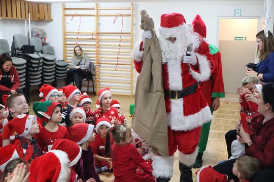 Święty Mikołaj w Przedszkolu nr 15 w Chełmie Święty Mikołaj w Przedszkolu nr 15 w Chełmie