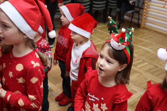 Święty Mikołaj w Przedszkolu nr 15 w Chełmie Święty Mikołaj w Przedszkolu nr 15 w Chełmie