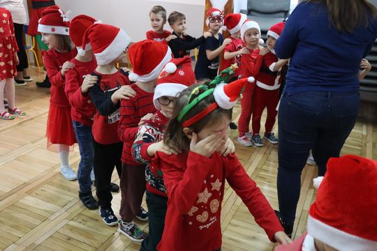 Święty Mikołaj w Przedszkolu nr 15 w Chełmie Święty Mikołaj w Przedszkolu nr 15 w Chełmie