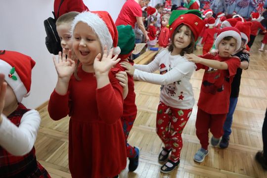 Święty Mikołaj w Przedszkolu nr 15 w Chełmie Święty Mikołaj w Przedszkolu nr 15 w Chełmie