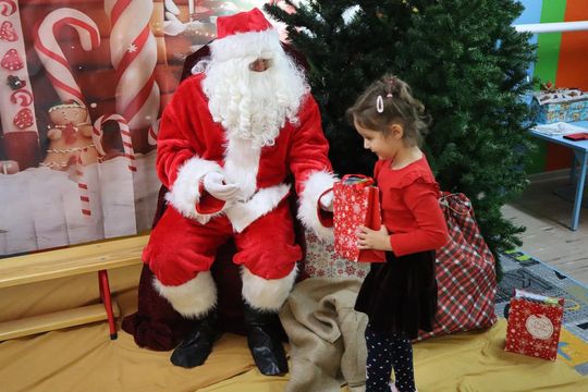 Święty Mikołaj w Przedszkolu nr 15 w Chełmie Święty Mikołaj w Przedszkolu nr 15 w Chełmie