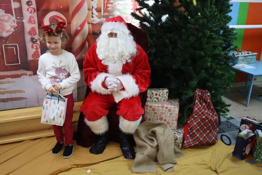 Święty Mikołaj w Przedszkolu nr 15 w Chełmie Święty Mikołaj w Przedszkolu nr 15 w Chełmie