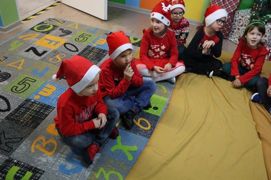 Święty Mikołaj w Przedszkolu nr 15 w Chełmie Święty Mikołaj w Przedszkolu nr 15 w Chełmie