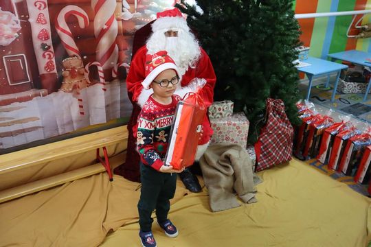 Święty Mikołaj w Przedszkolu nr 15 w Chełmie Święty Mikołaj w Przedszkolu nr 15 w Chełmie