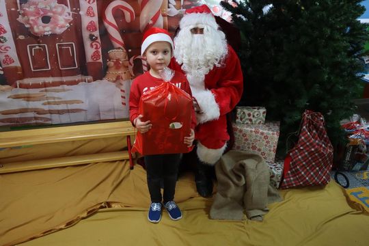 Święty Mikołaj w Przedszkolu nr 15 w Chełmie Święty Mikołaj w Przedszkolu nr 15 w Chełmie