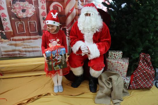 Święty Mikołaj w Przedszkolu nr 15 w Chełmie Święty Mikołaj w Przedszkolu nr 15 w Chełmie