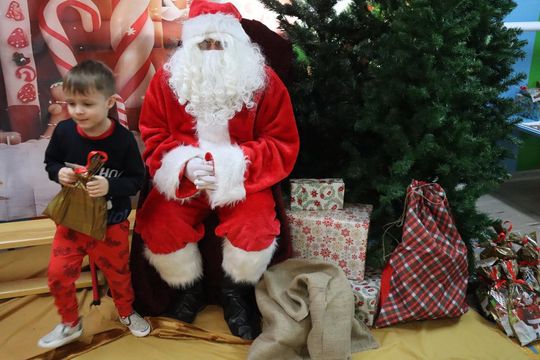 Święty Mikołaj w Przedszkolu nr 15 w Chełmie Święty Mikołaj w Przedszkolu nr 15 w Chełmie