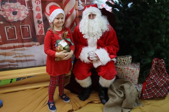 Święty Mikołaj w Przedszkolu nr 15 w Chełmie Święty Mikołaj w Przedszkolu nr 15 w Chełmie