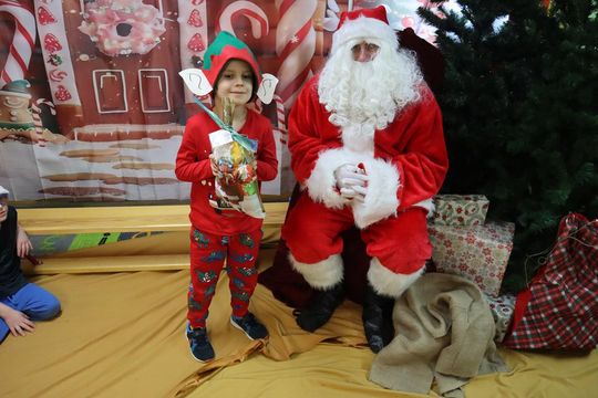 Święty Mikołaj w Przedszkolu nr 15 w Chełmie Święty Mikołaj w Przedszkolu nr 15 w Chełmie